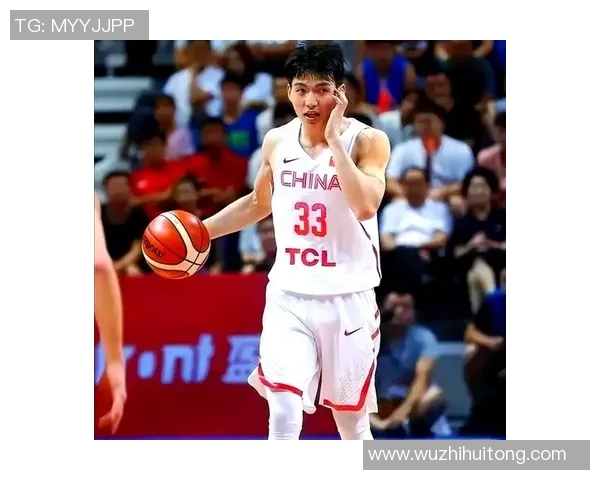 吴前：从篮球新星到国家队核心的成长之路与奋斗历程